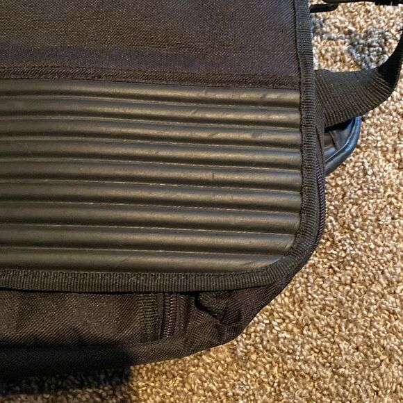 U.S. Luggage NY messenger bag computer bag color black - Picture 13 of 15